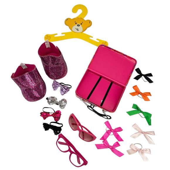 Build-A-Bear Accessory Lot Storage Case Bows Glasses Boots Hanger Play Dress Up - Picture 2 of 9